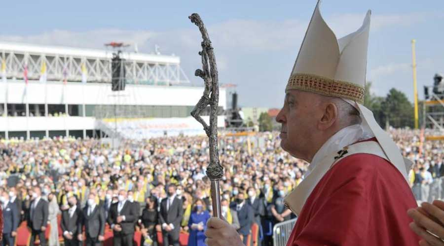 Imagen del contenido Viaje Apostólico del Papa Francisco a Eslovaquia | Divina Liturgia de san Juan Crisóstomo…