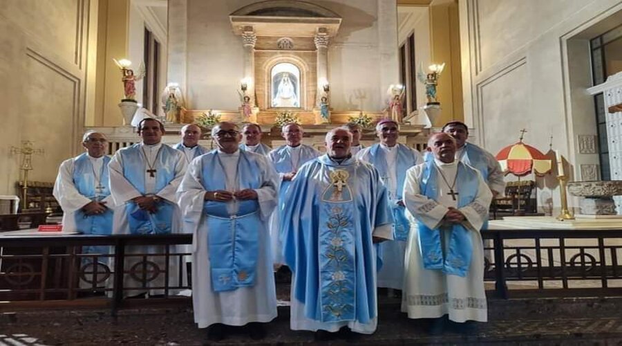 Imagen del contenido Región NEA | Peregrinaron hacia la Basílica Nuestra Señora de Itatí