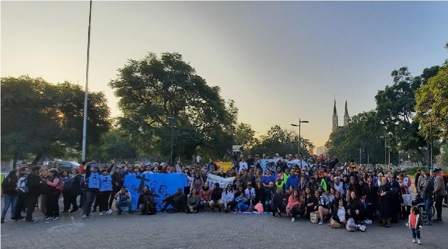 Imagen del contenido 26 de Junio: Familia Grande Hogar de Cristo cerró Misión en Plaza Constitución