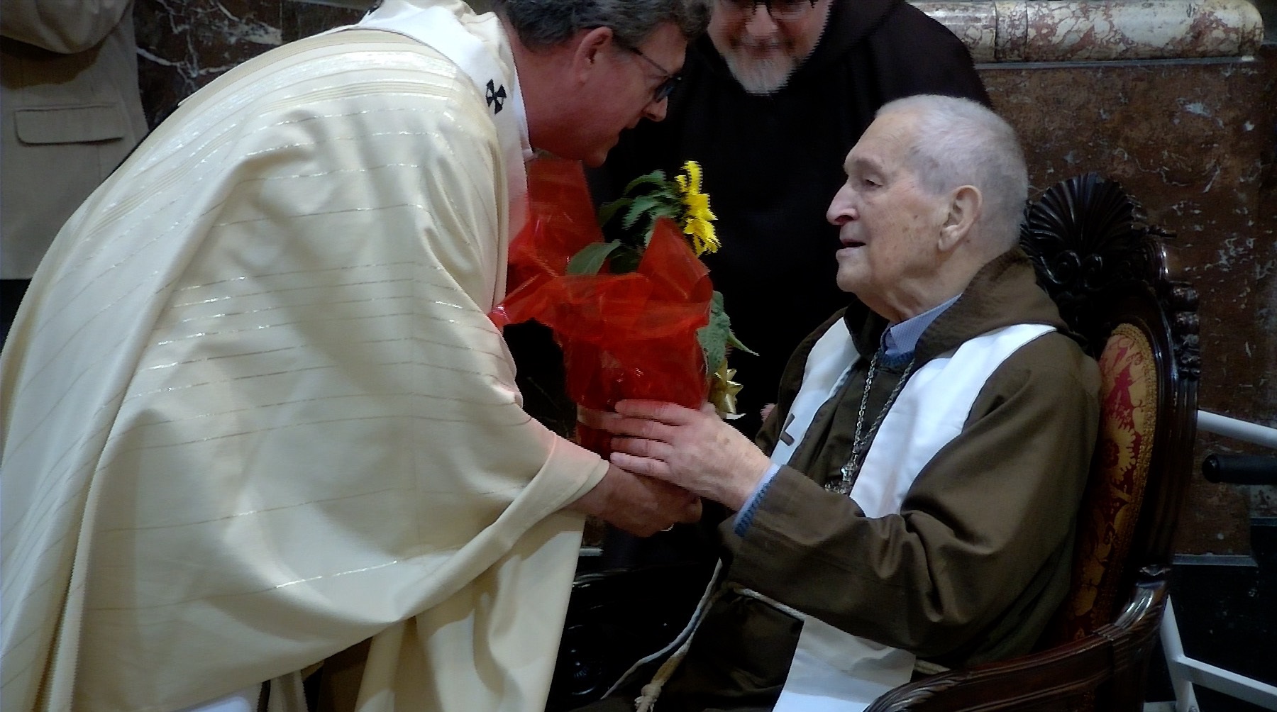 Imagen del contenido El Cardenal Luis Dri recibió los Ornamentos cardenalicios en la Catedral de Buenos Aires
