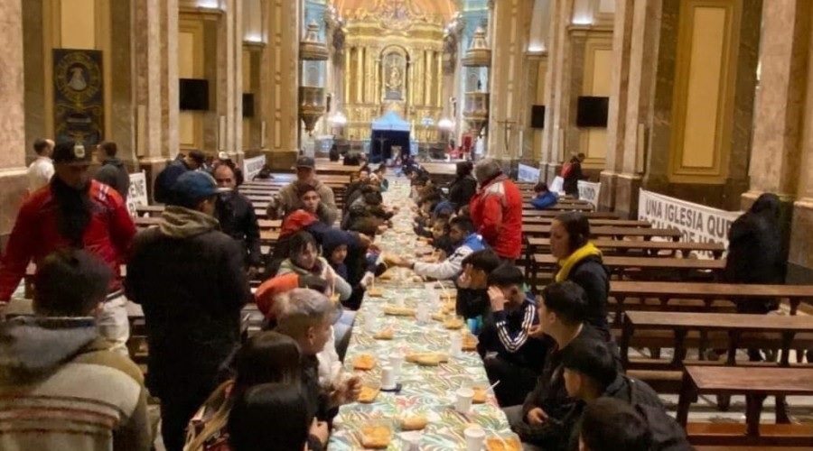 Imagen del contenido Encuentro de Noches de la Caridad en la Catedral de Buenos Aires 
