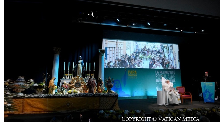 Imagen del contenido Viaje Apostólico del Papa Francisco a Ajaccio | «La Religiosité Populaire en Méditerranée» 