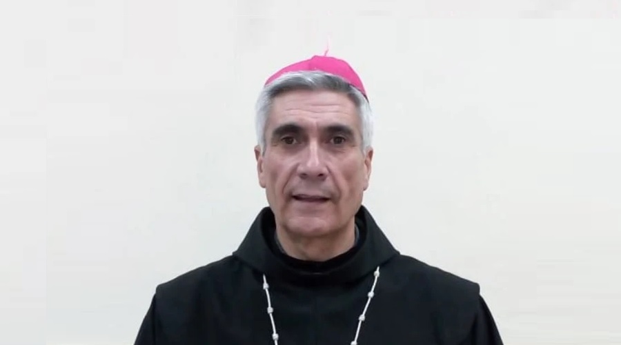 Imagen del contenido Saludo de la CEA a Mons. Larregain, Arzobispo coadjutor de Corrientes