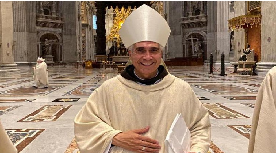 Imagen del contenido El Nuncio Apostólico impondrá el Palio Arzobispal de monseñor Larregain