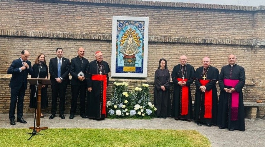 Imagen del contenido Entronización del mosaico de Nuestra Señora de Luján en los Jardines Vaticanos
